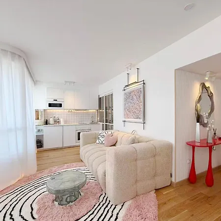 Contemporary Artist Style Panoramic Eiffeltower *
