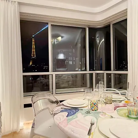 Contemporary Artist Style Panoramic Eiffeltower *
